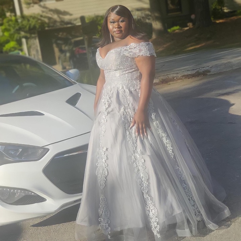 Silver Anny Lee prom dress